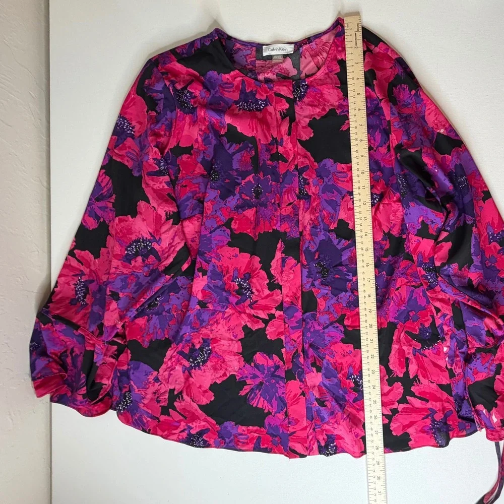 Calvin Klein Floral Blouse Size 1X Office Career Date Night Bold Bloomcore Comfy